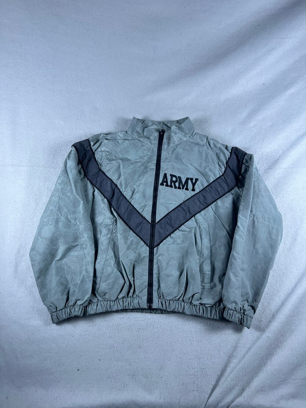 US Army IPFU Jacket Mens XS Gray Digital Camo Reflective Windbreaker Training